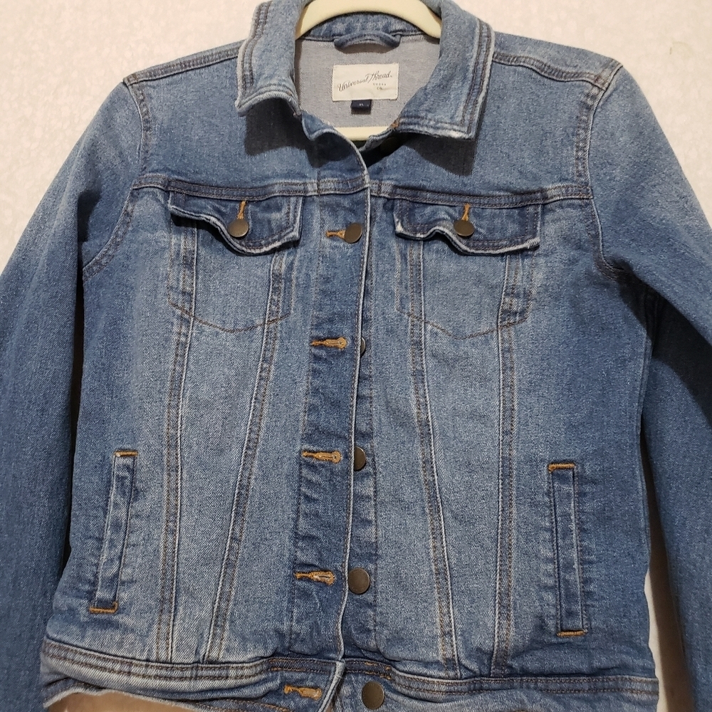 UNIVERSAL THREAD...BLUE JEAN JACKET...SIZE:XS